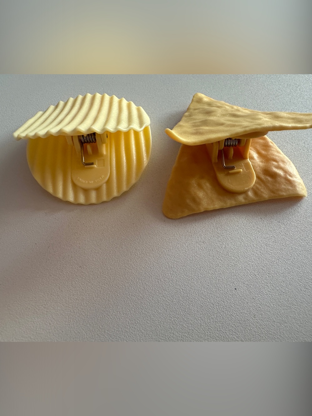 ๐Paper Clips - Picture 2 of 2